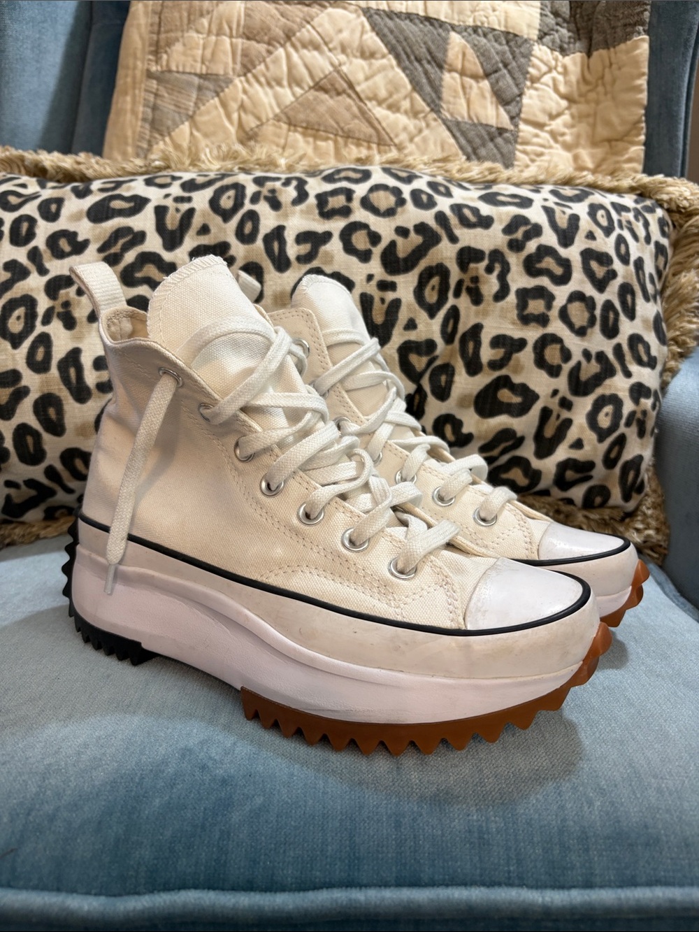 Converse Chuck Taylor Run Star Hike Platform sneakers- Women’s size 6.5